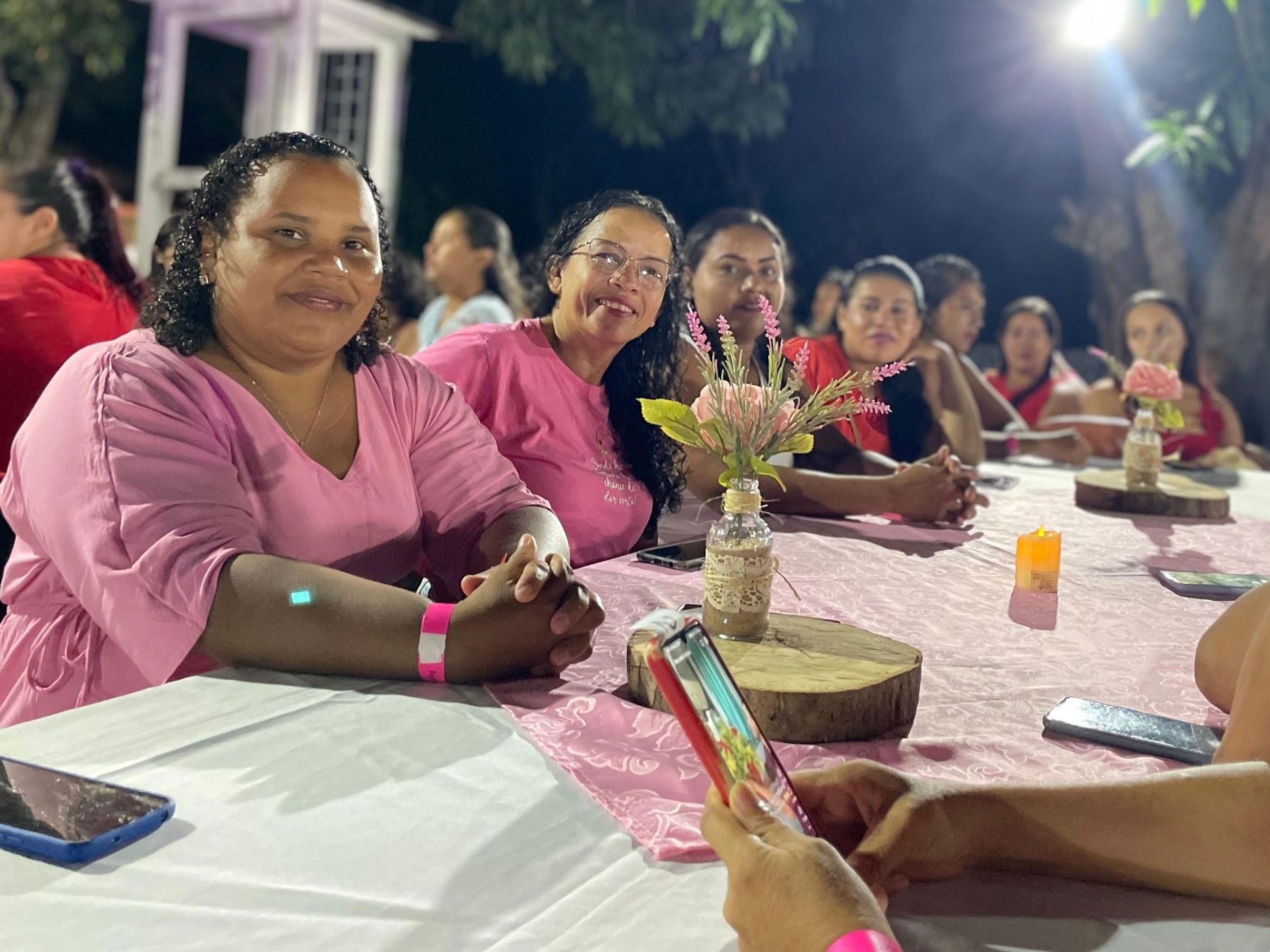 Mães, Estrelas que Iluminam Nossos Caminhos